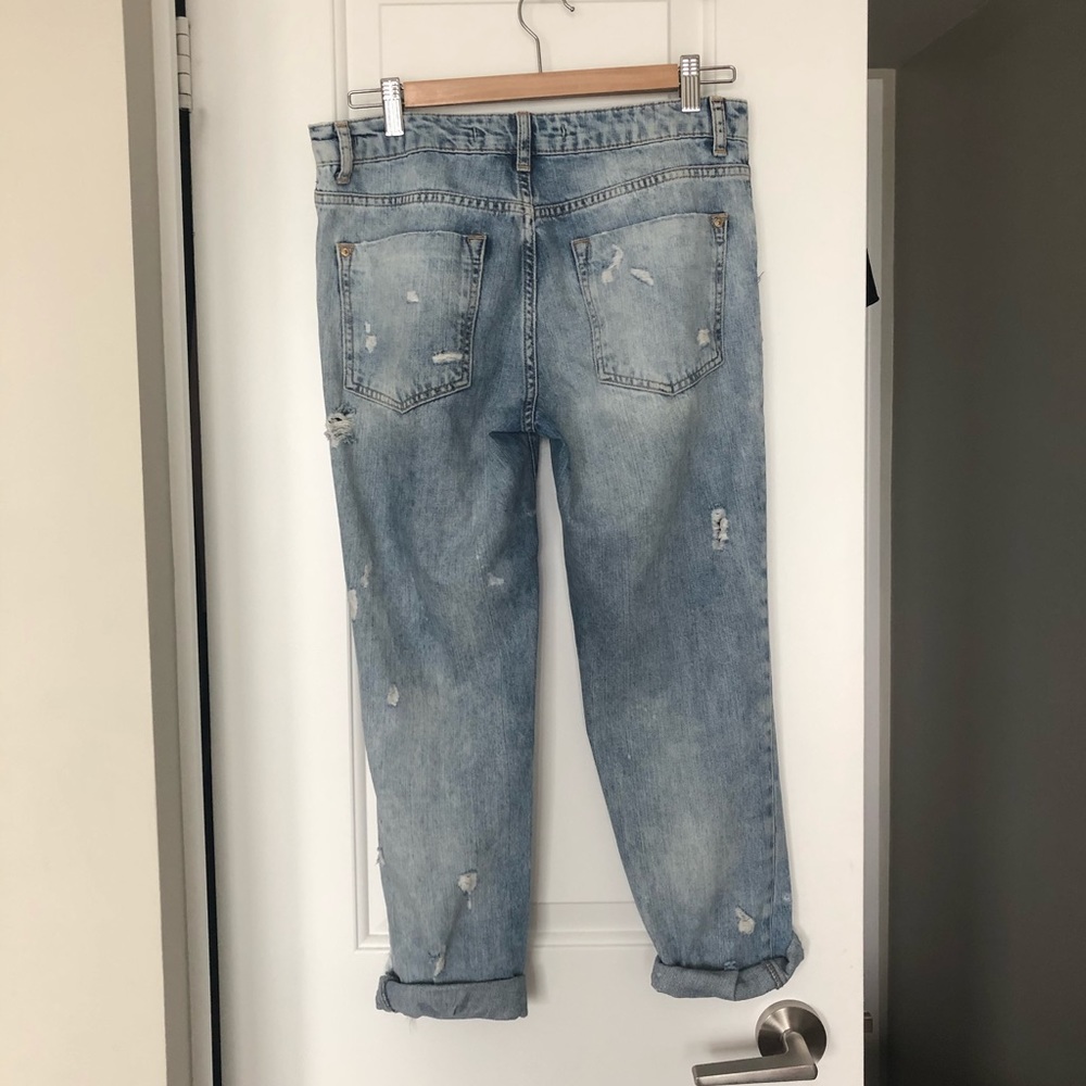 Swaggy RIPPED JEANS - Picture 3 of 4